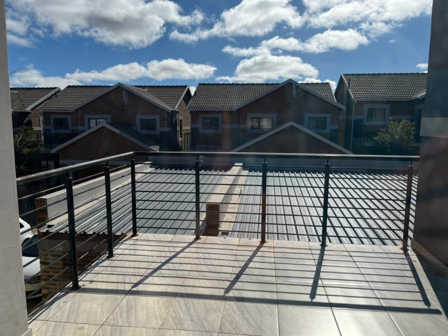 To Let 3 Bedroom Property for Rent in Heuwelsig Free State